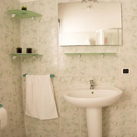 Homestay Aurora Olbia